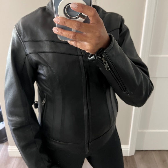 Street & Steel Women's Leather Motorcycle Jacket - Picture 10 of 10